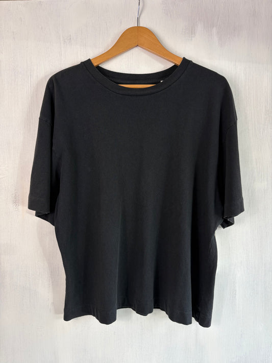 Citizens of Humanity Goldie Tee in Washed Black