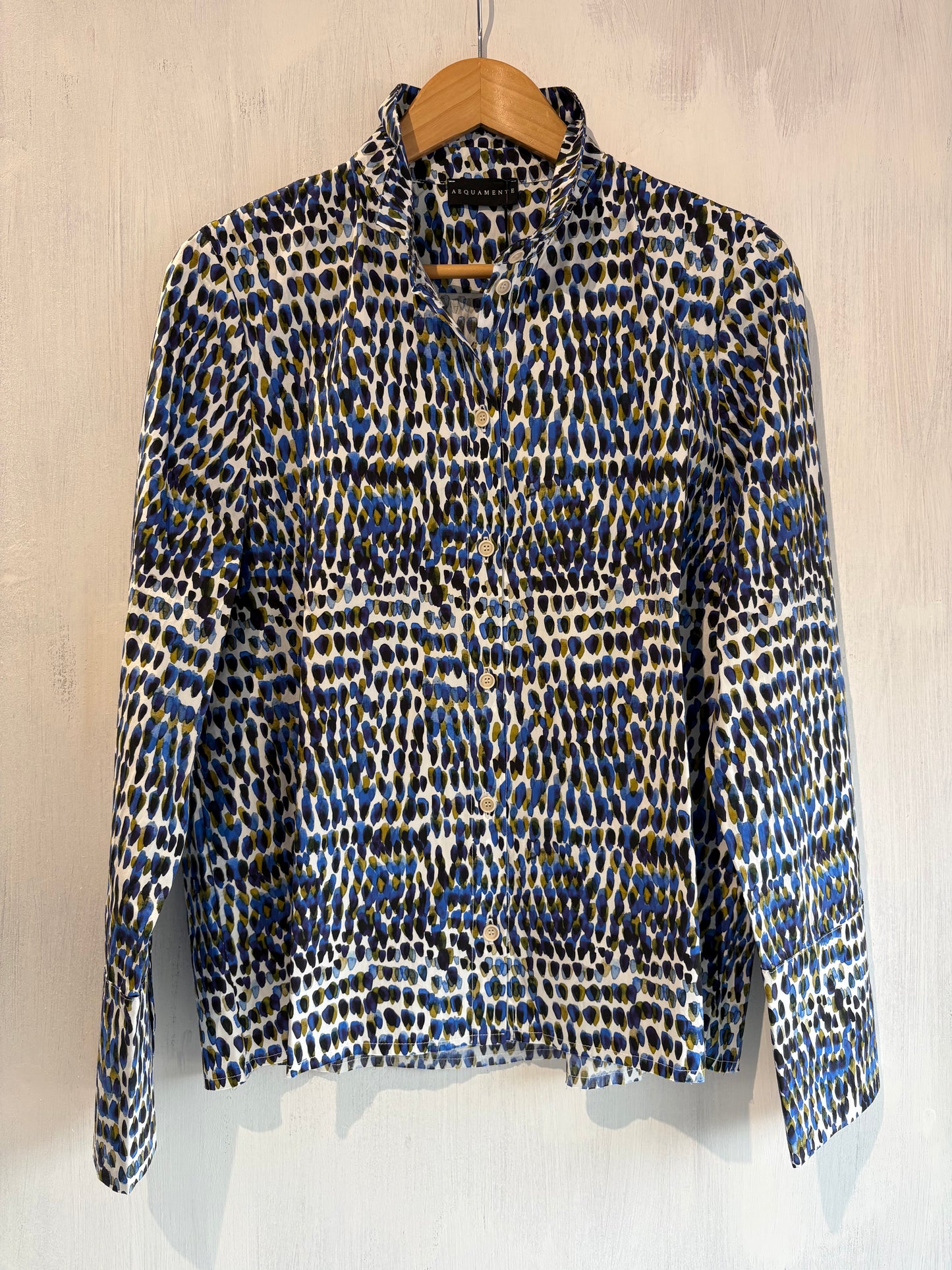Aequamente Dots Shirt