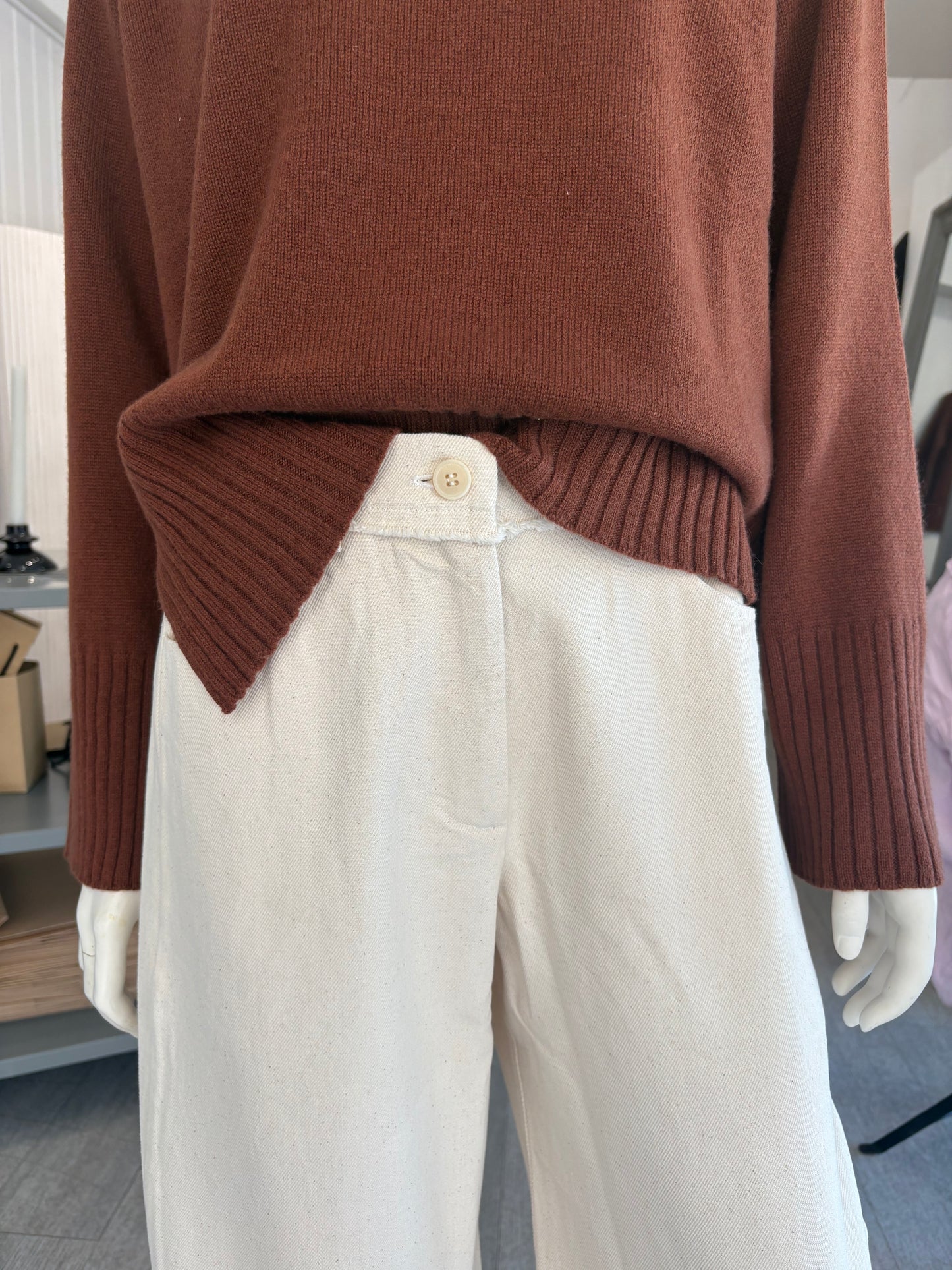 Aequamente High Waisted Pants in Chalk