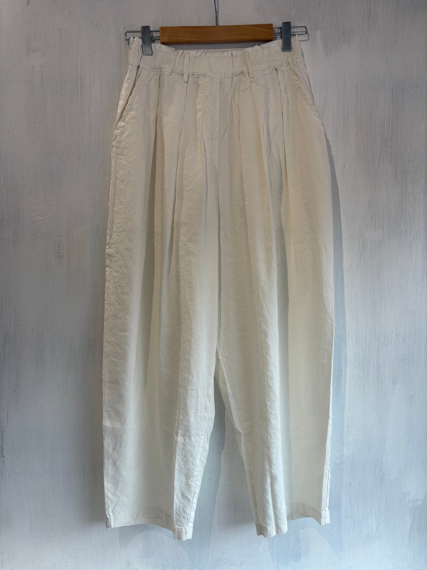 Hannoh Wessel Silk Blend Padme Pants in Natural