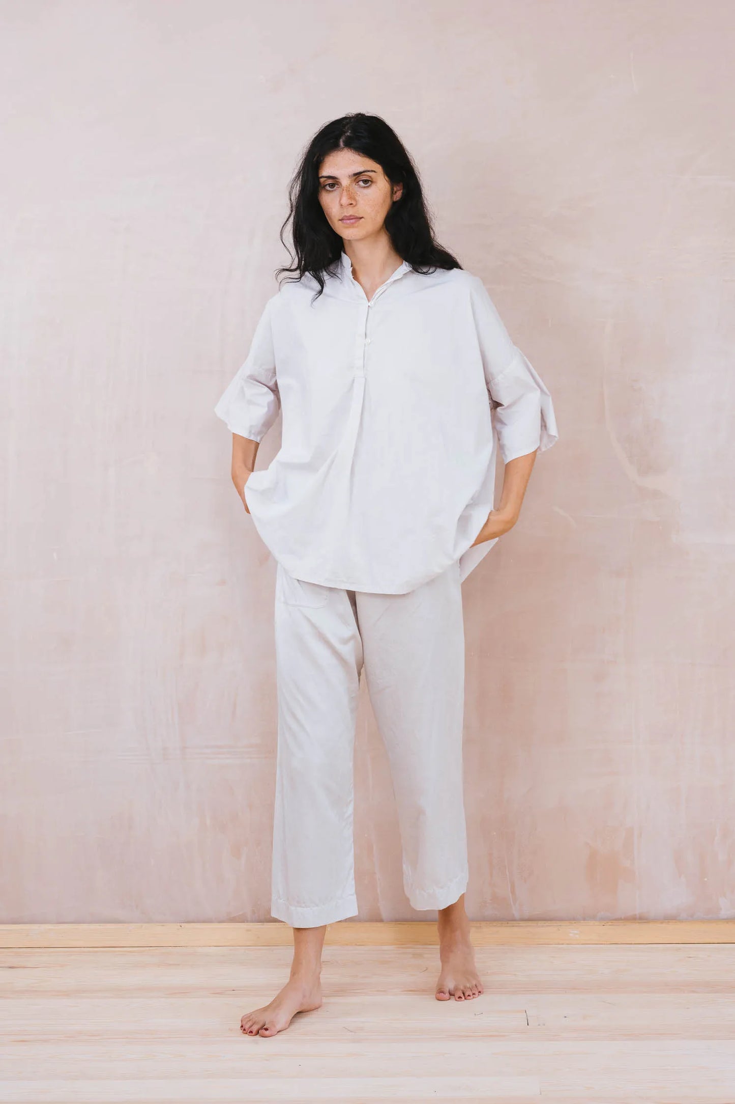SULA Easy Shirt in White Sand