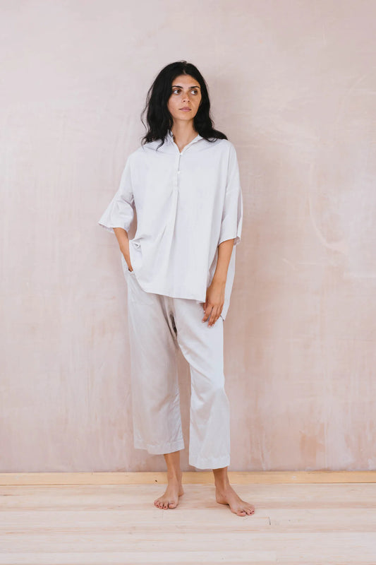 SULA Easy Shirt in White Sand