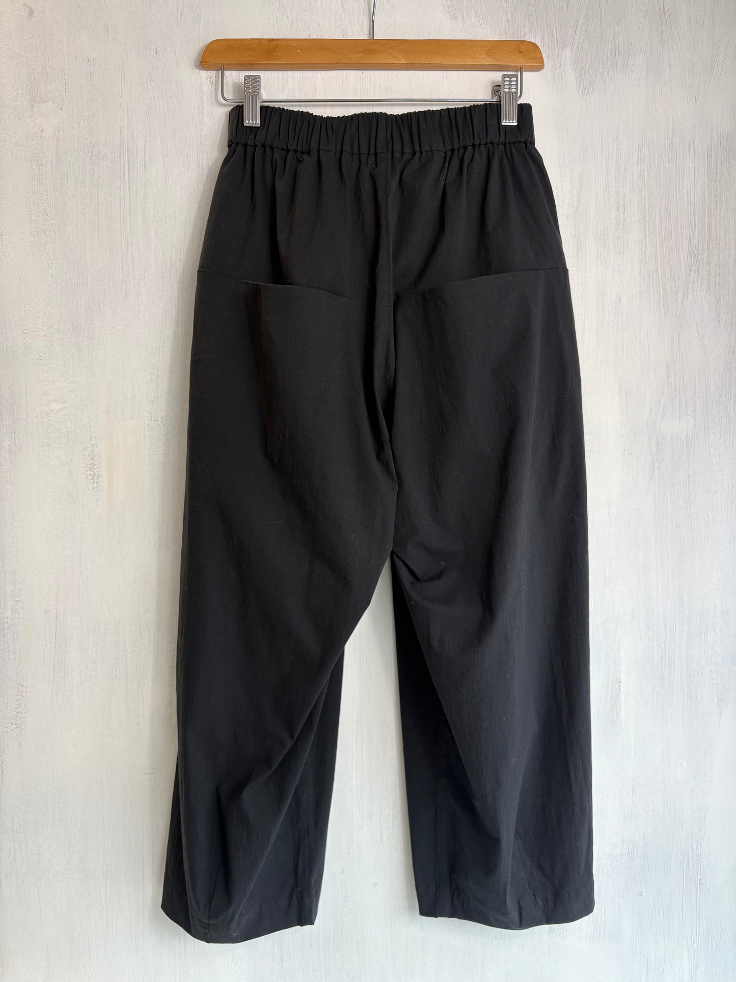 Muku Black Trouser