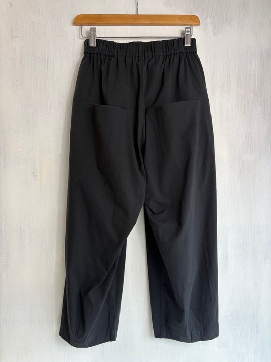 Muku Black Trouser