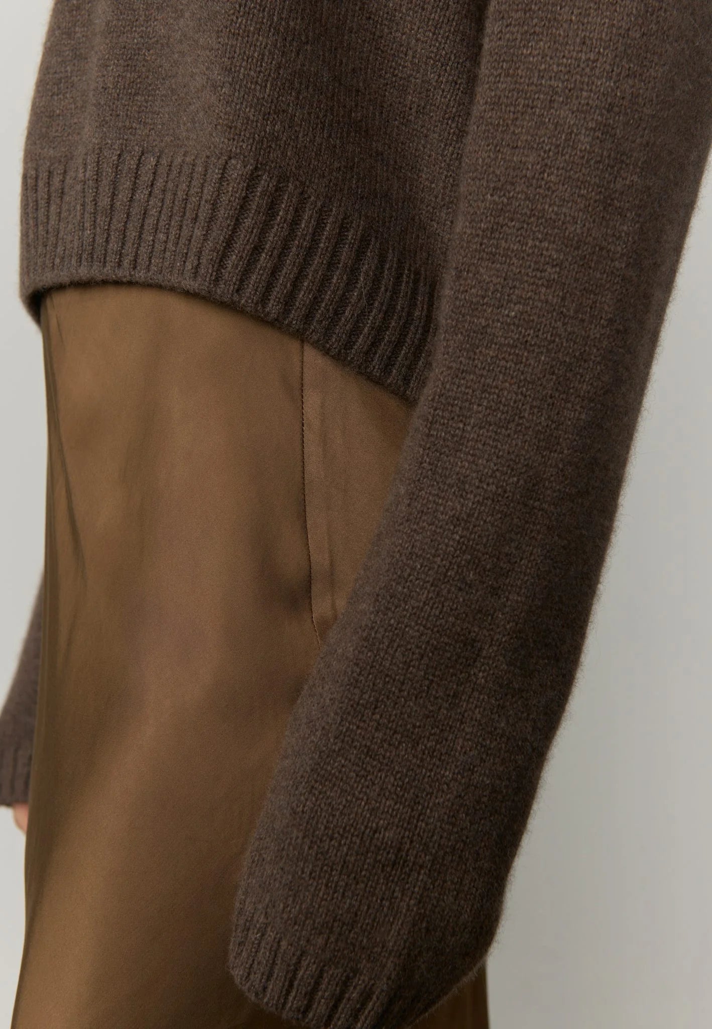 Herskind Constantine Cashmere Knit in Brown