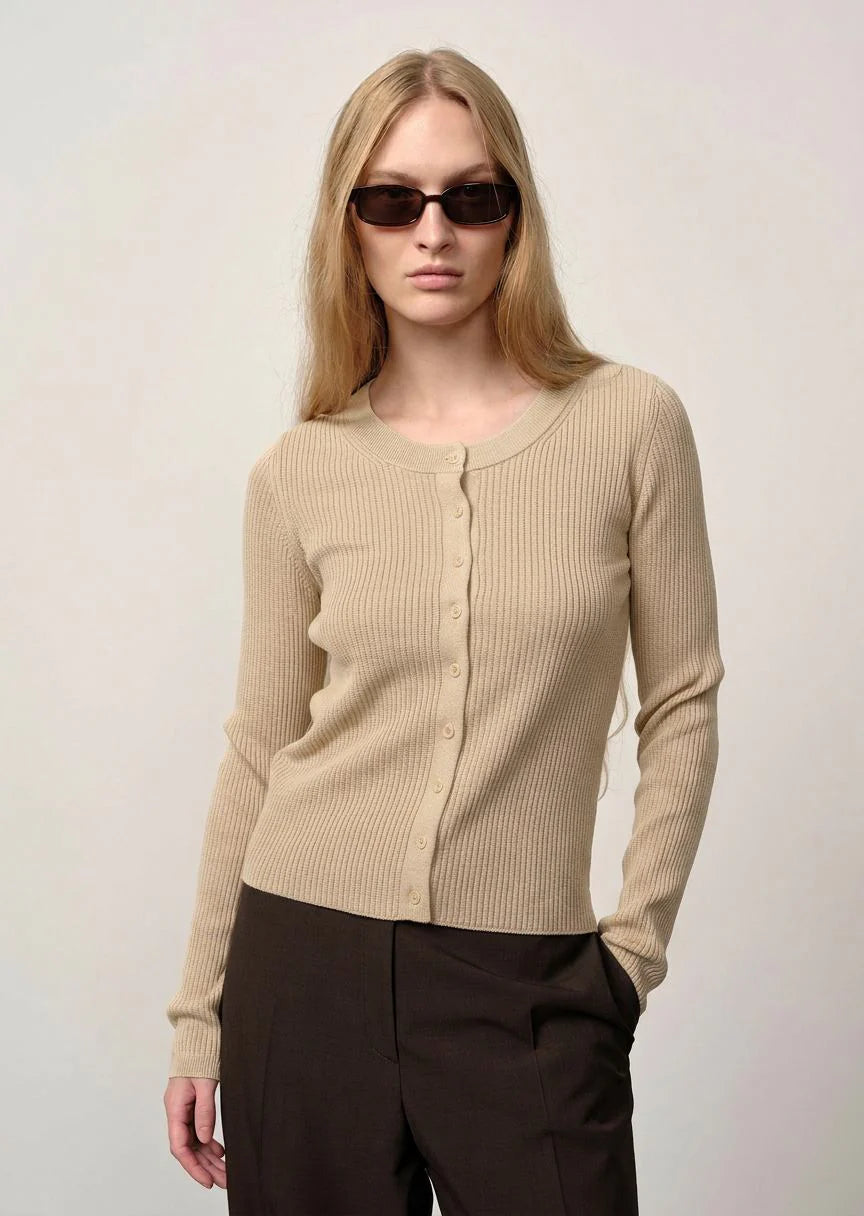 Herskind Brooks Long Sleeve Cardigan in Creme
