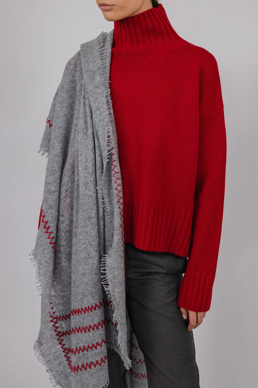 Vic and Bert Bonnie Cashmere Scarf in Grey
