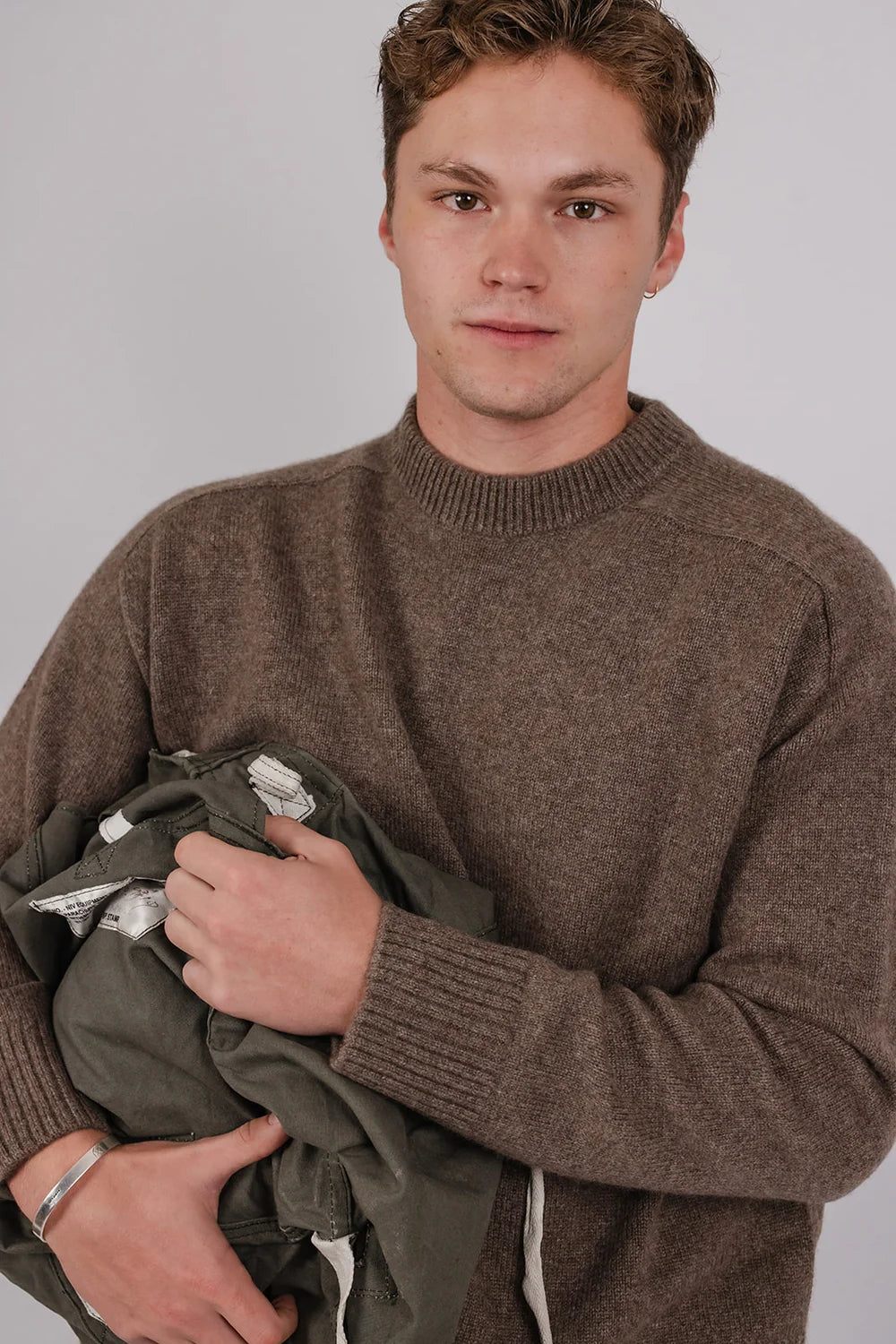 Vic and Bert Colin Premium 5GG Cashmere Knit in Brown - Unisex