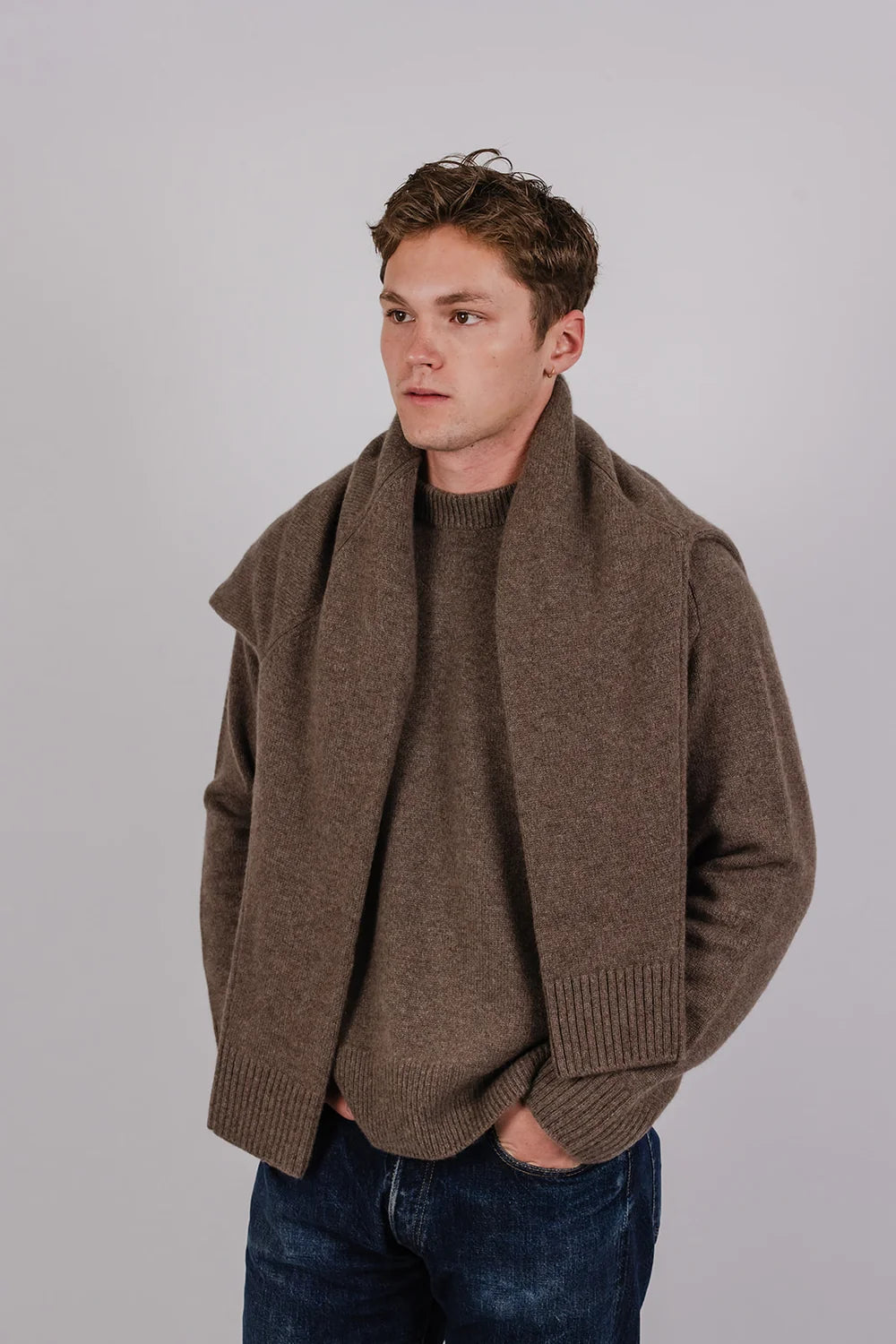 Vic and Bert Colin Premium 5GG Cashmere Knit in Brown - Unisex