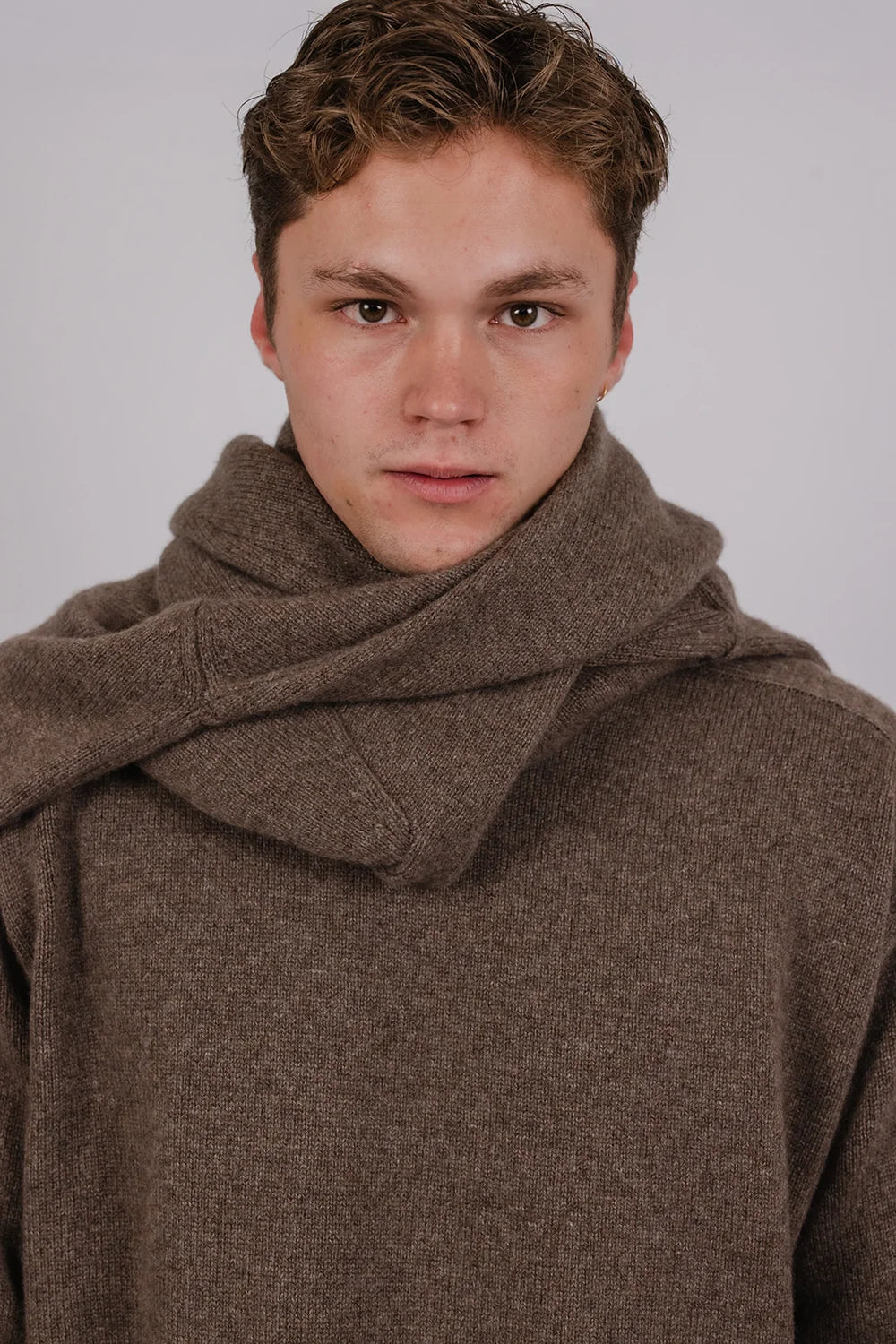 Vic and Bert Colin Premium 5GG Cashmere Knit in Brown - Unisex
