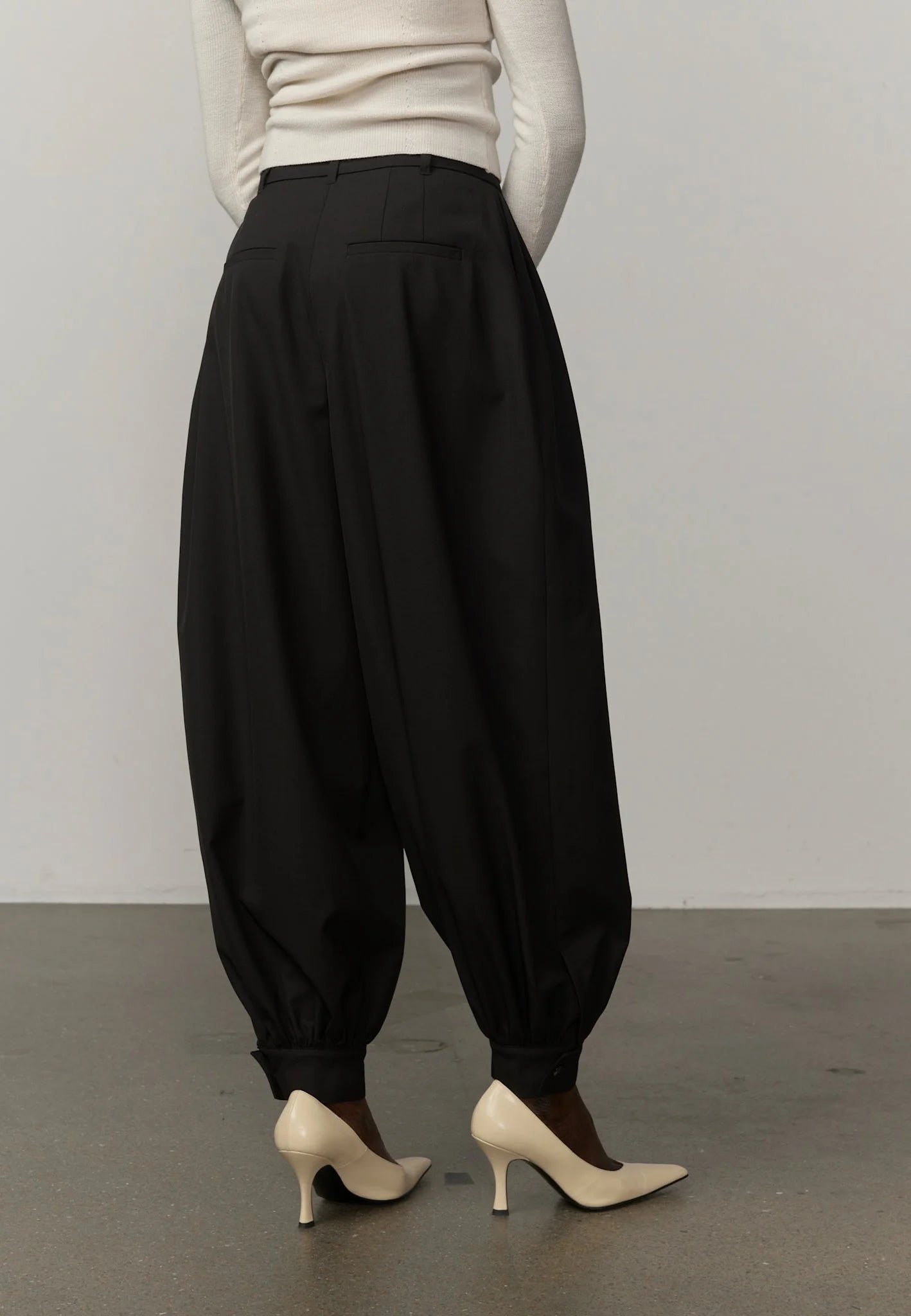 Herskind Zeth High Waist Pants in Black
